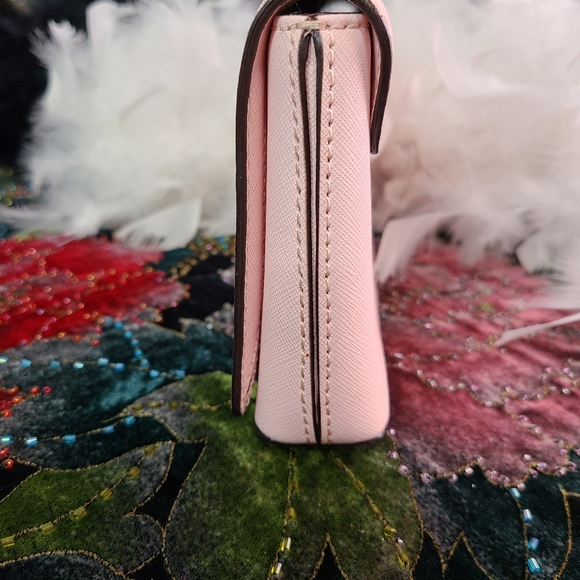 GIVEAWAY Kate Spade Clutch FILLED W GOODIES! - Picture 2 of 7